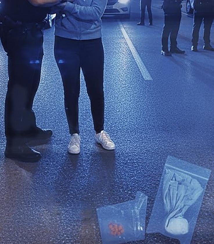 Momento de la detención de la mujer.