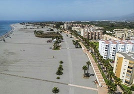 Los nuevos desarrollos de Playa Granada llegan hasta la primera línea de Poniente.