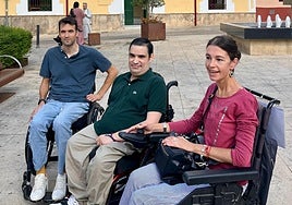 Varios alumnos afectados por la falta de accesibilidad en la Escuela de Adultos de Motril