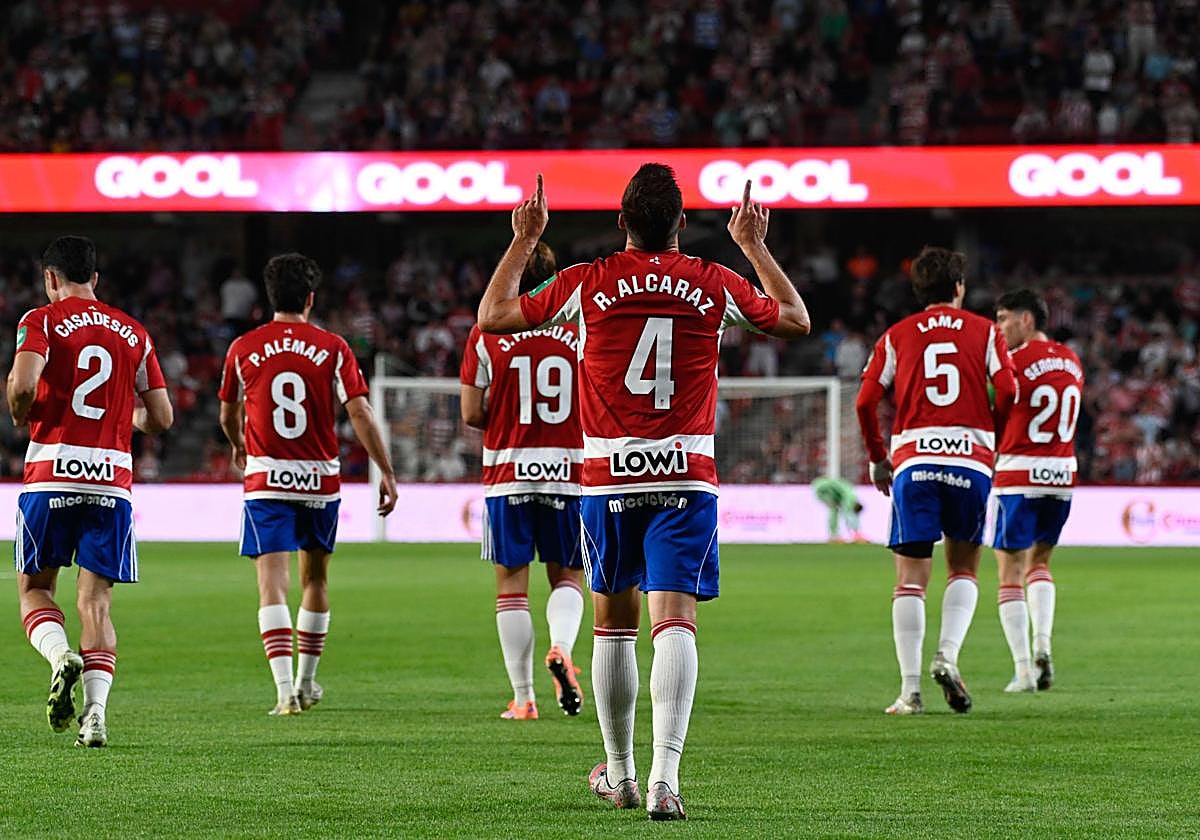 Rubén Alcaraz, en el partido ante la Real B.