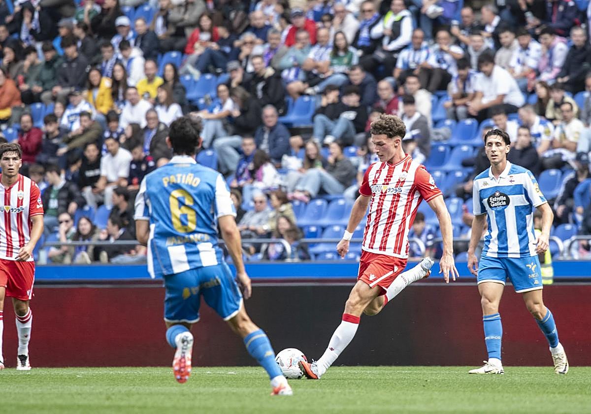 Stefam Dzpdic no podrá estar frente al Zaragoza por el virus FIFA.