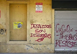 La provincia de Almería tiene medio millar de viviendas que se encuentran a la venta con 'okupas'