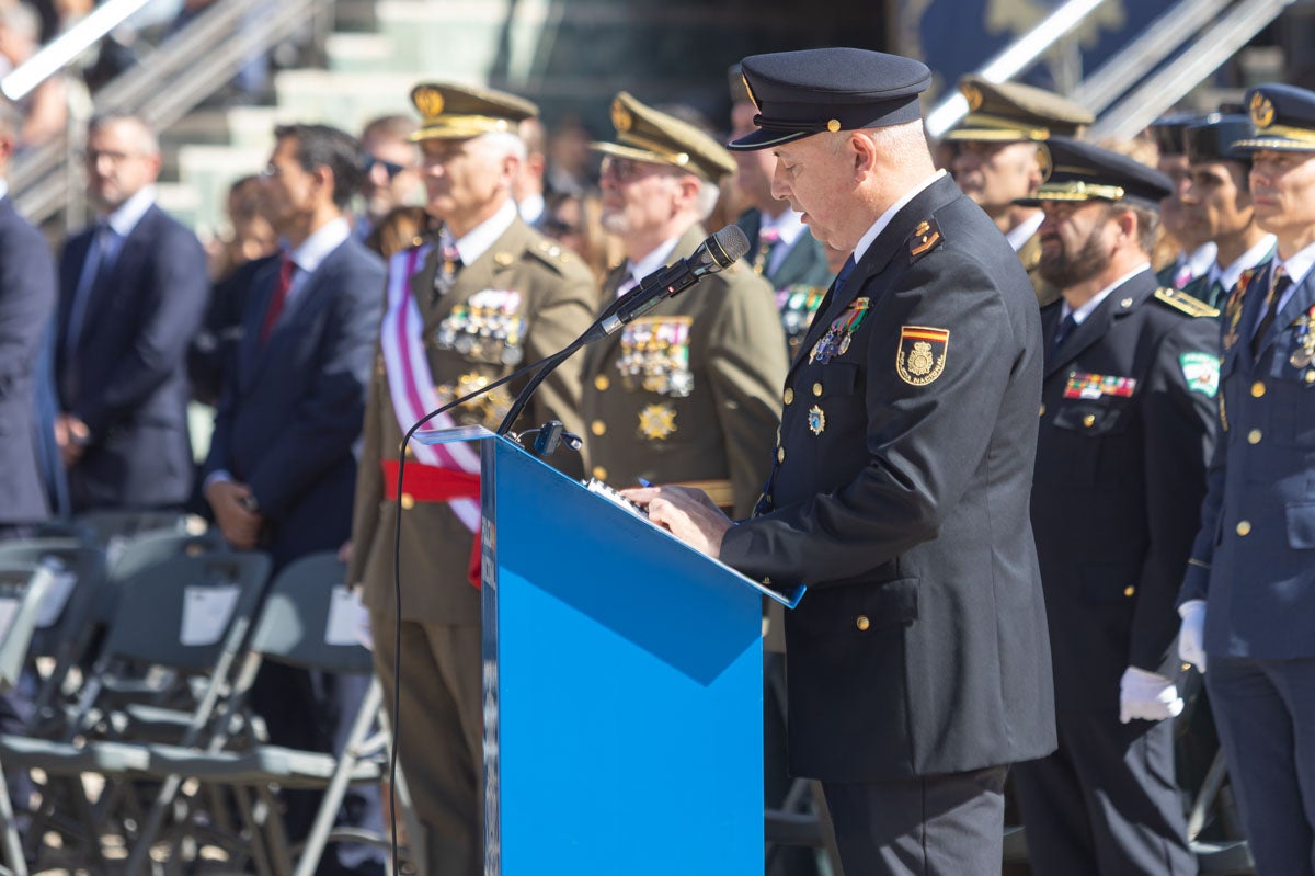 Las imágenes de la celebración del Patrón de la Policía en Granada