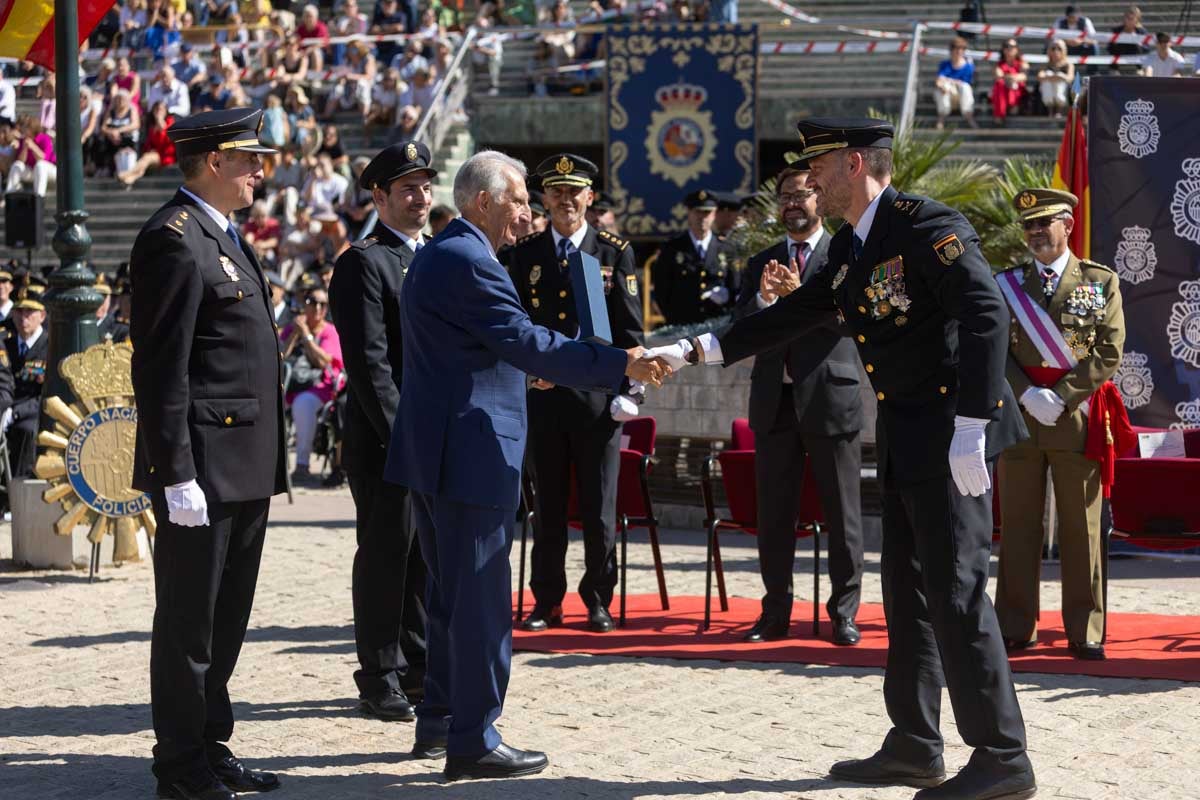Las imágenes de la celebración del Patrón de la Policía en Granada