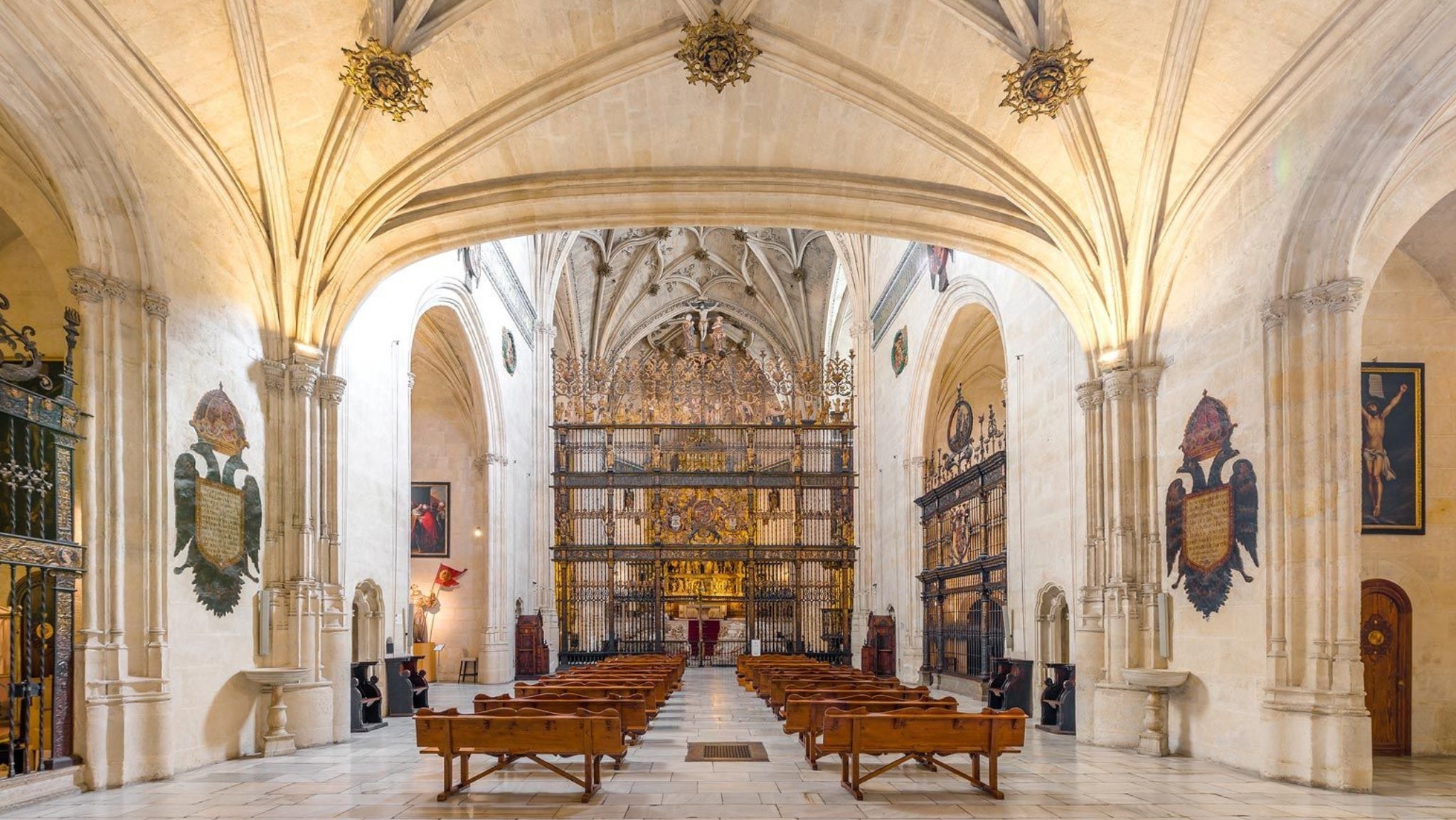 Interior de la Capilla Real de Granada