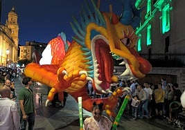 Dragón chino en la capital.