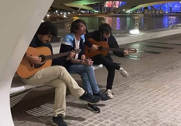 Los Lori Meyers en la Ciudad de las Artes y las Ciencias de Valencia.