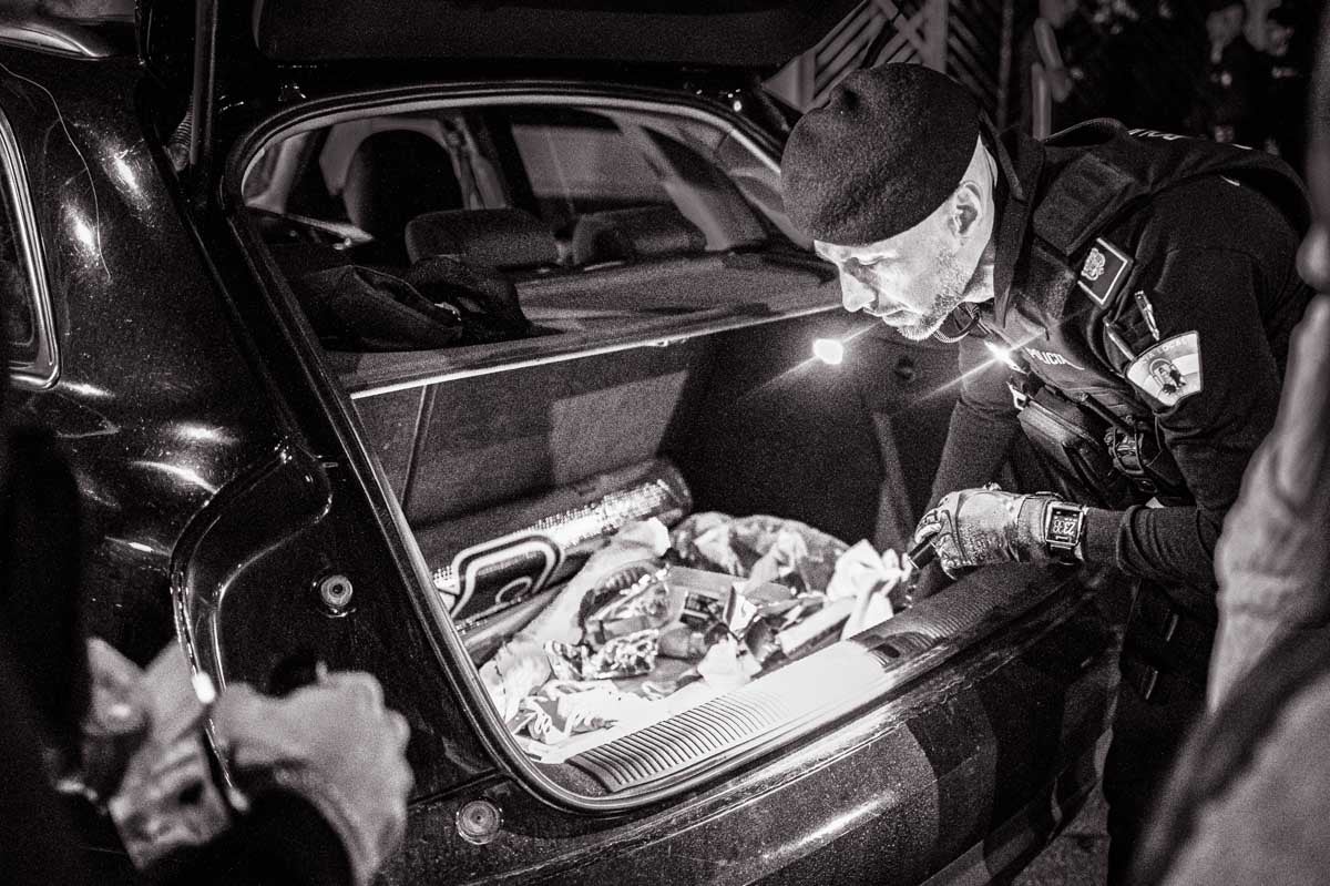 La patrulla, al detalle: una noche con la Policía Local de Granada