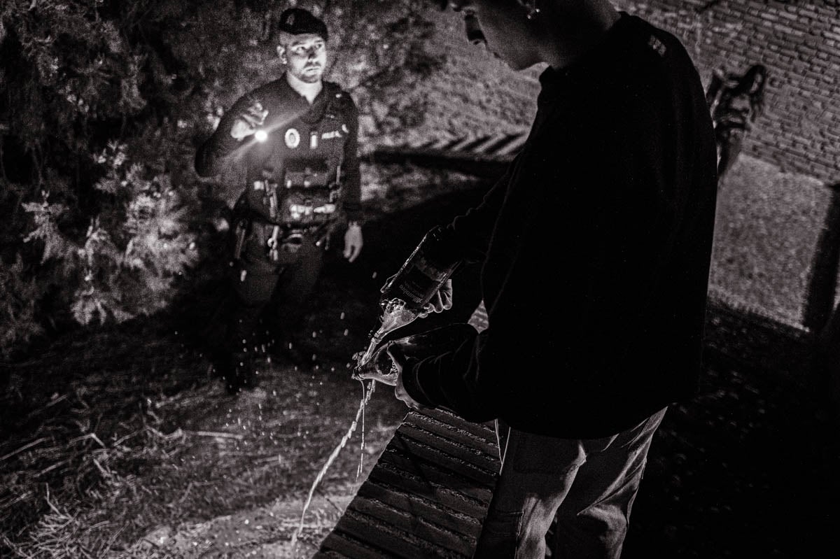 La patrulla, al detalle: una noche con la Policía Local de Granada