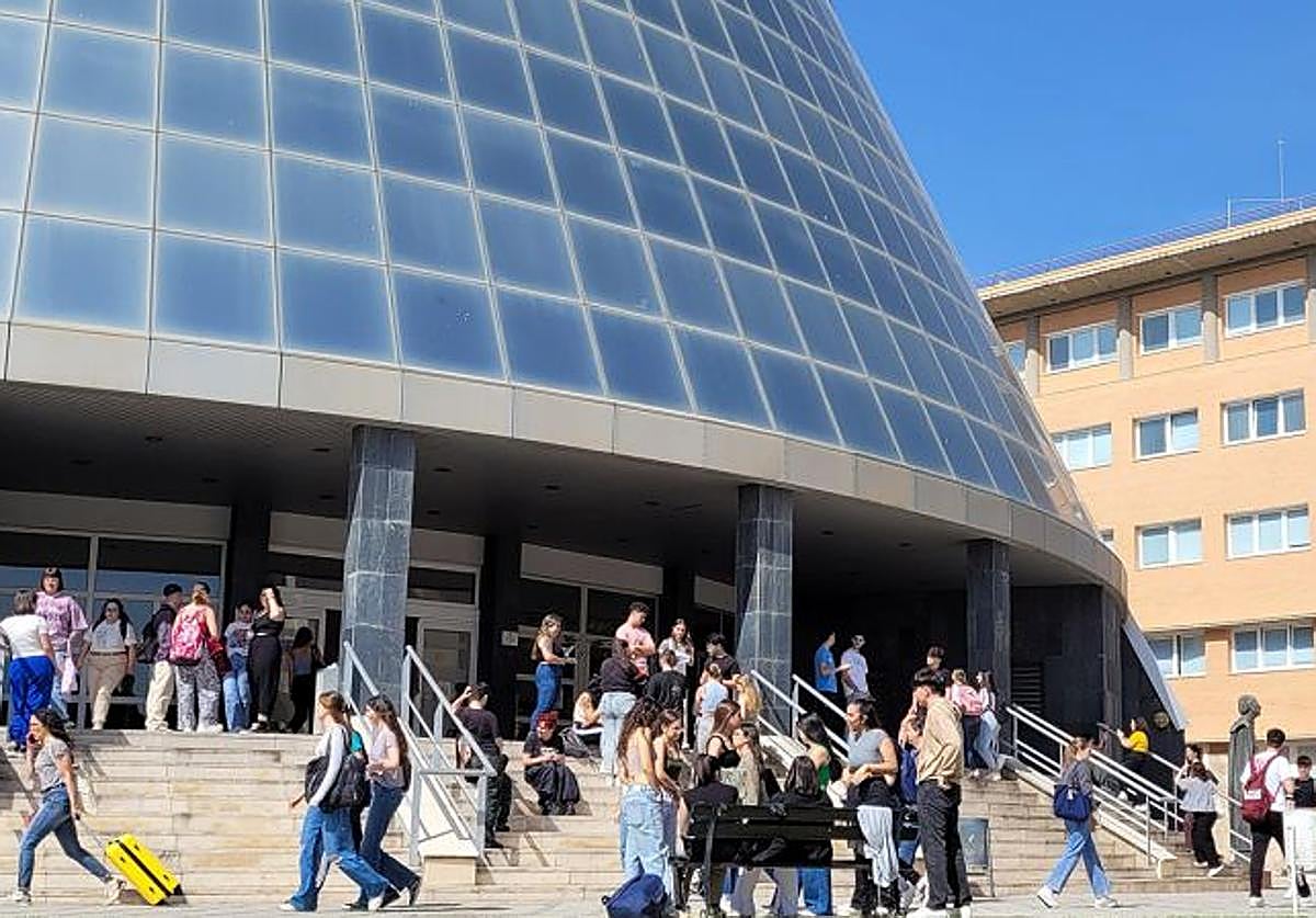 Campus de las Lagunillas.