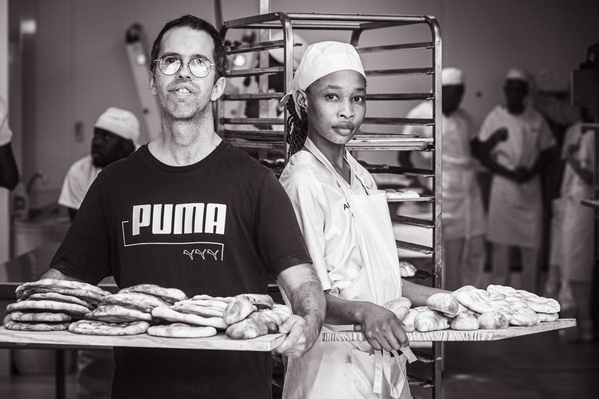 Inmigrantes en busca de una oportunidad como panaderos en Granada