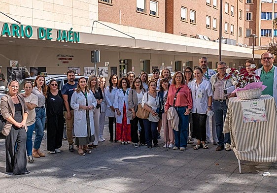 Participantes en el acto con motivo del Día del Duelo Perinatal y Neonatal.