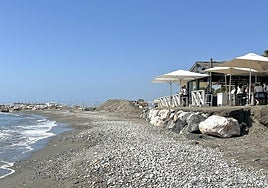 Rocas situadas en el chiringuito Hoyo 19.