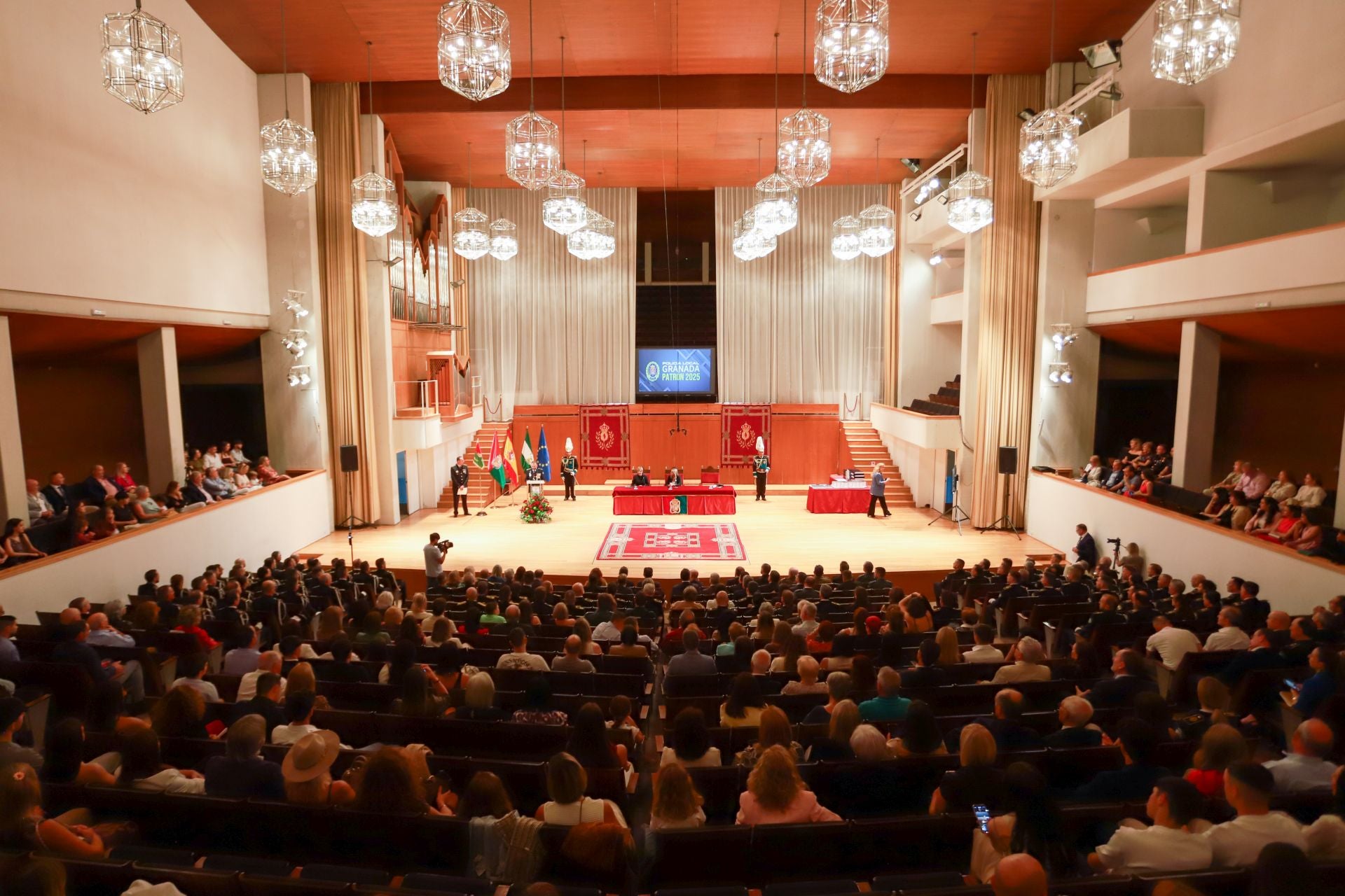 Las imágenes de la celebración de la Policía Local por su patrón, el Ángel Custodio