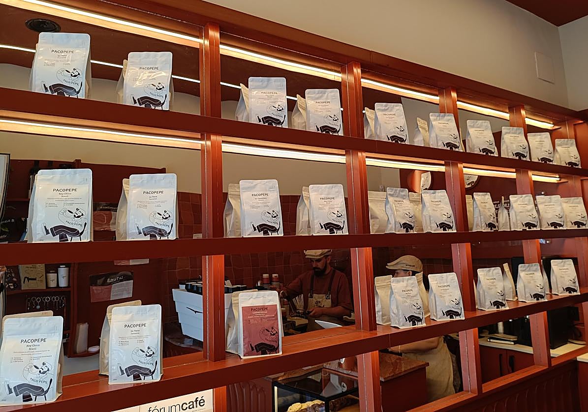 Imagen principal - Variedades de café y cafeteras para saborearlos como es debido.