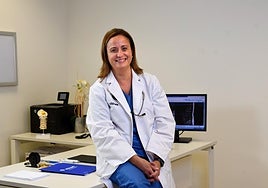 Ana Isabel Navajas Gómez de Aranda es jefa de Anestesia del Hospital Vithas Almería.