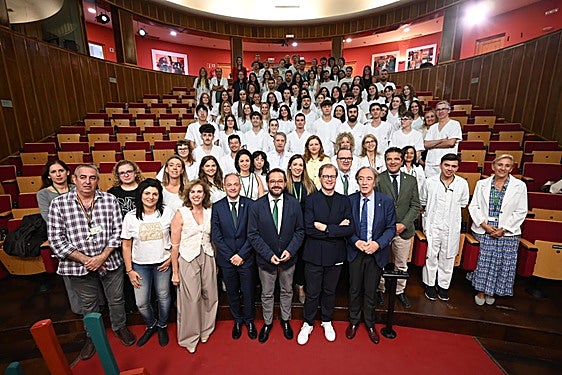 El Hospital Virgen de las Nieves, primer centro andaluz en acreditar la calidad en la gestión del paro cardíaco