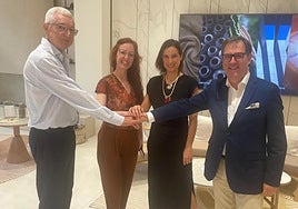 Las cinco alcaldesas protagonistas del reportaje ganador del 'Colombine' asistirán el martes a la entrega del premio