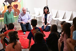 Un programa educativo acerca la poesía a la infancia y la juventud a través de una exposición con tintes inclusivos