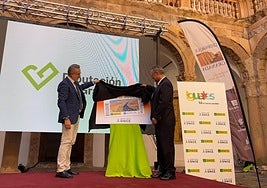 El diputado de Fondos Europeos, Desarrollo, Industria y Empleo, Antonio Díaz, y Patricio Cárceles, director general adjunto de Juego ONCE.