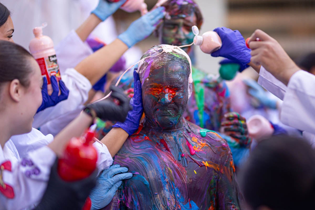 Medicina celebra su Lucas por todo lo alto en Granada
