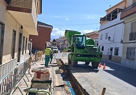 Operarios trabajando en uno de los municipios