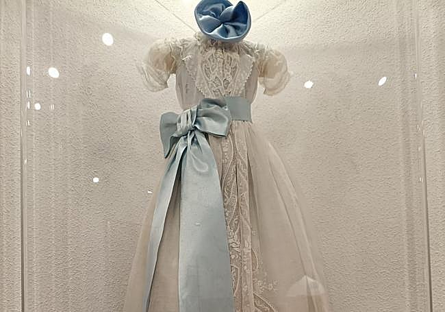 Batón de cristianar de María Emilia