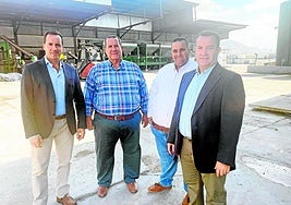 Antonio Rodríguez y sus hijos Víctor, Néstor y Antonio.