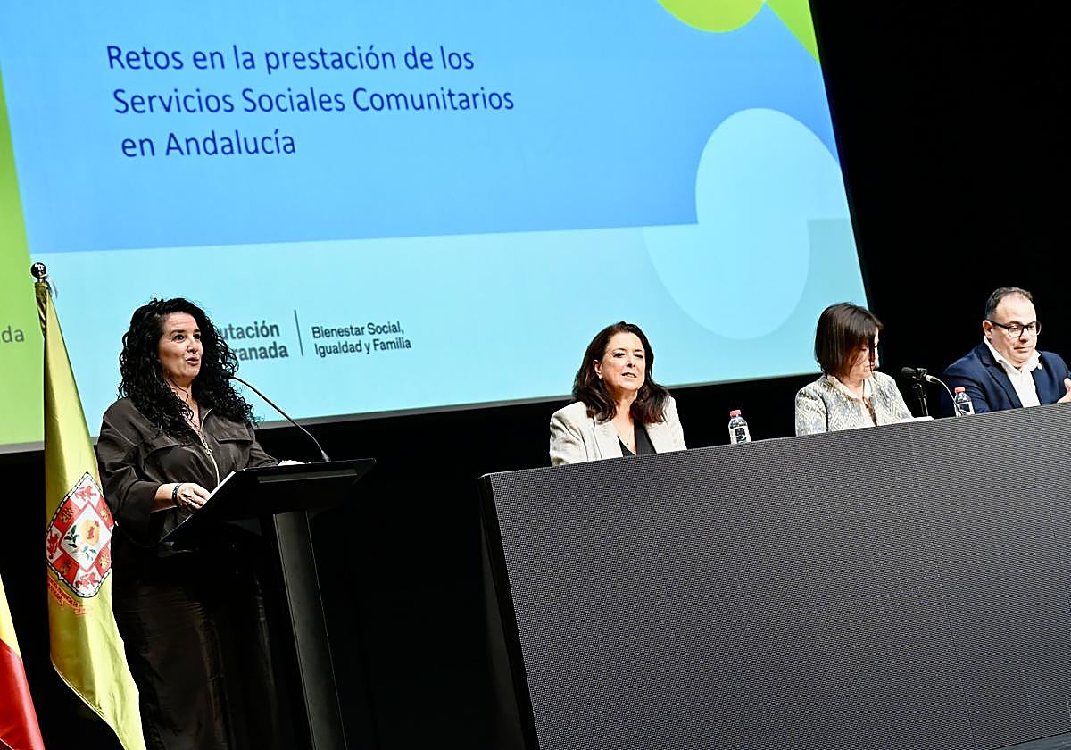 Diputación impulsa unas jornadas sobre los retos de los Servicios Sociales Comunitarios en Andalucía