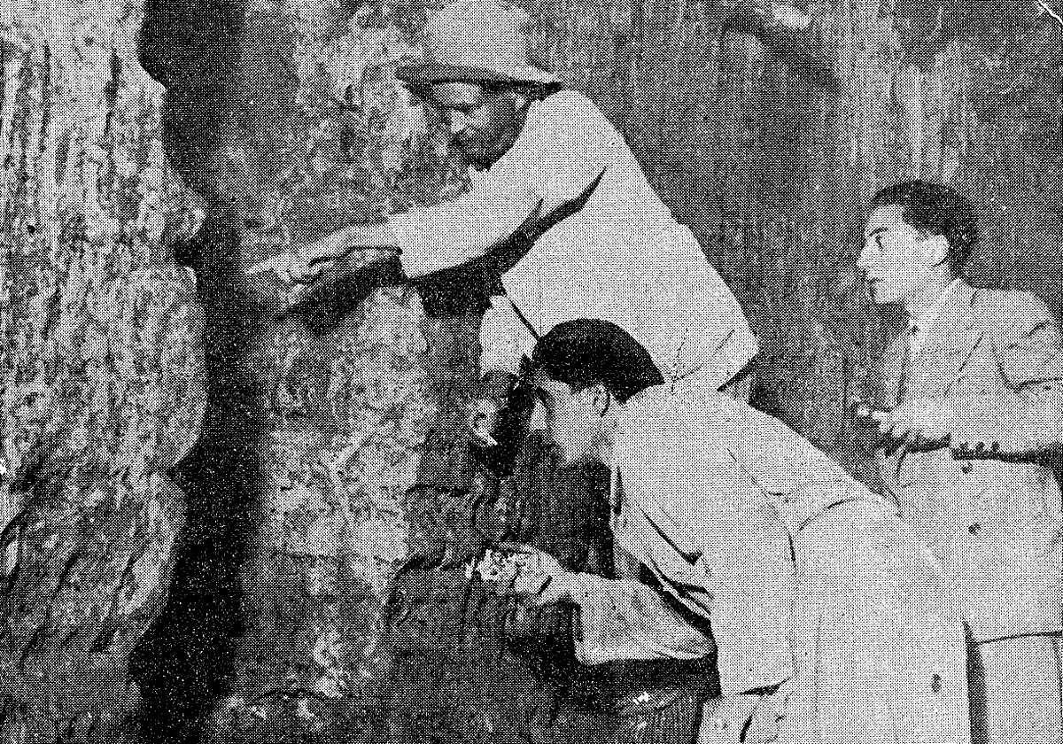 Entrada a la mina cavada por los ladrones para acceder a la joyería