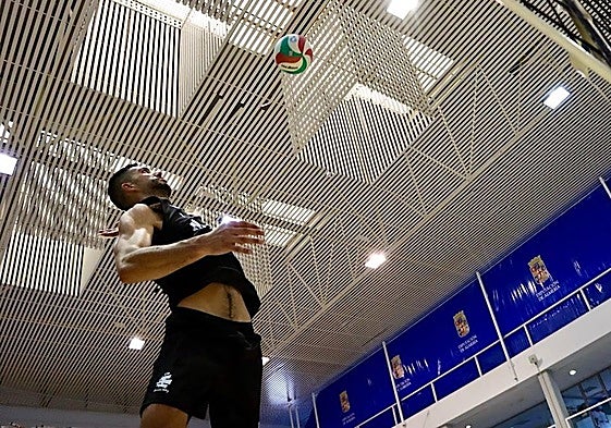 Ángel Rodríguez mira alto con Unicaja Costa de Almería.