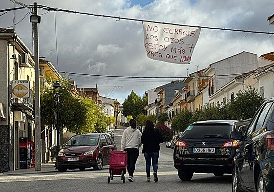 Uno de los mensajes colgados en Campotéjar