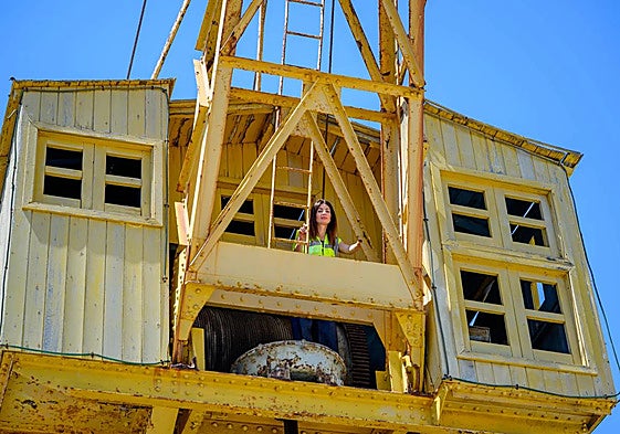 Adjudican por 405.000 euros la restauración de la grúa Babcock & Wilcox para hacerla visitable