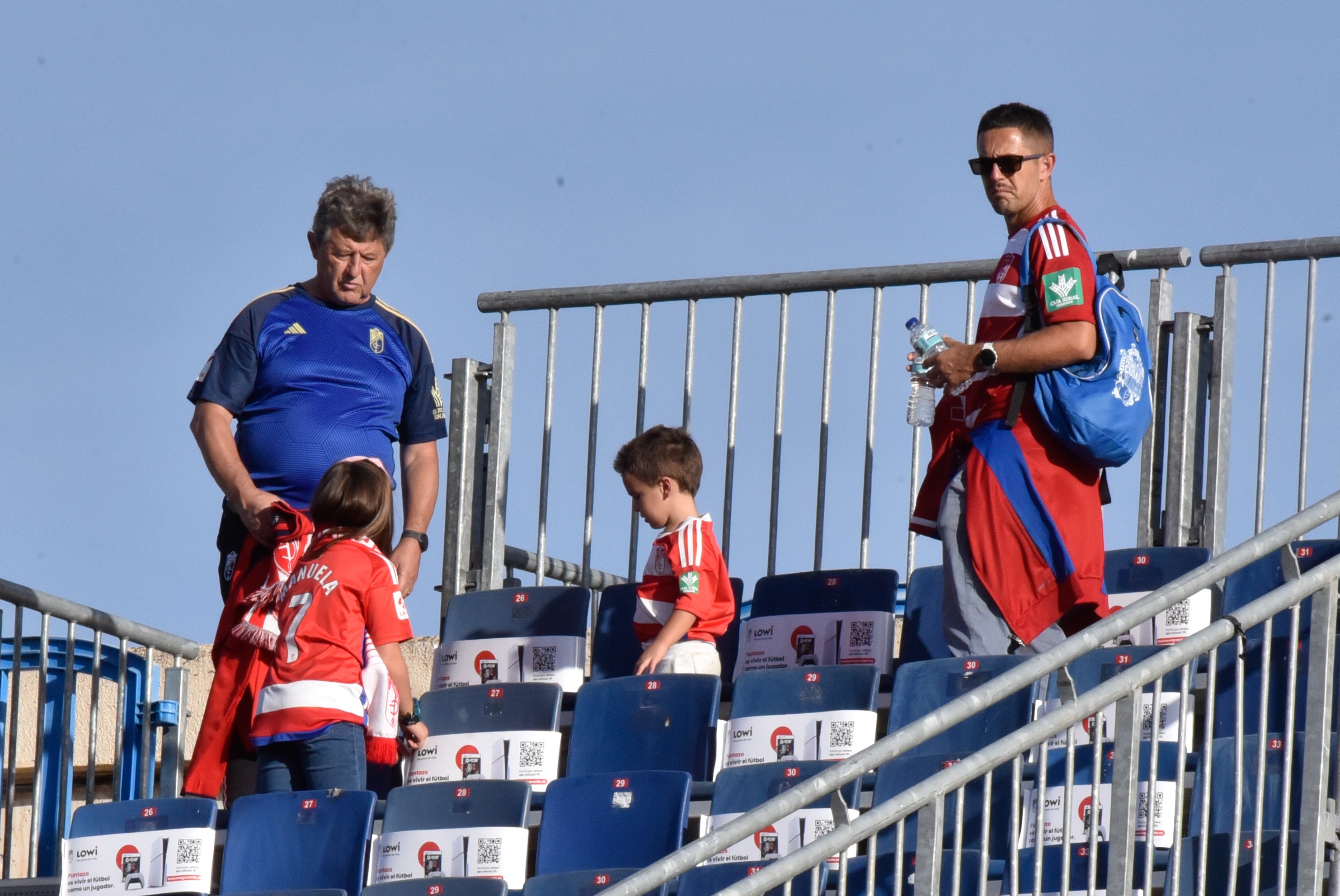 Encuéntrate en la grada del Granada-Cádiz