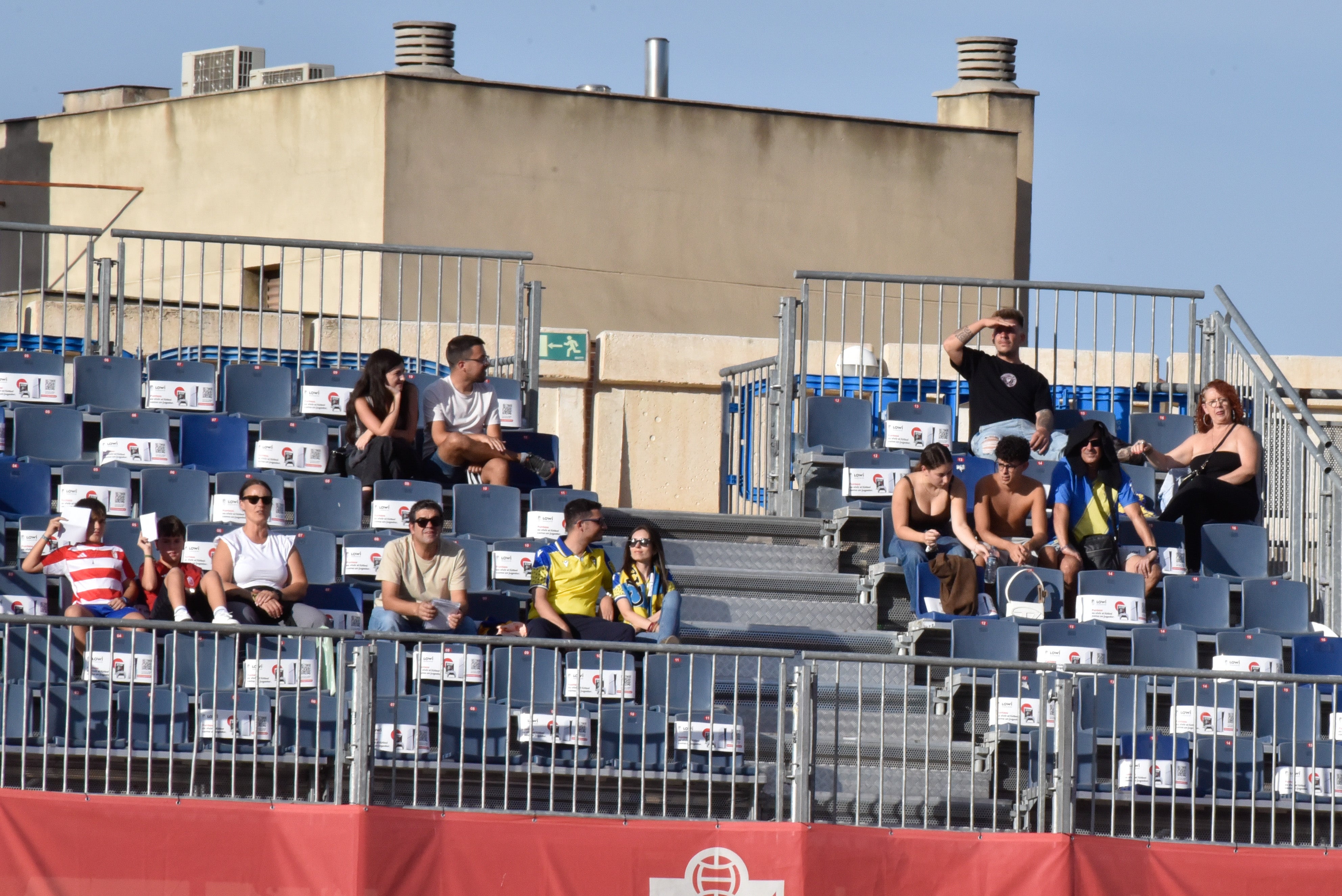 Encuéntrate en la grada del Granada-Cádiz