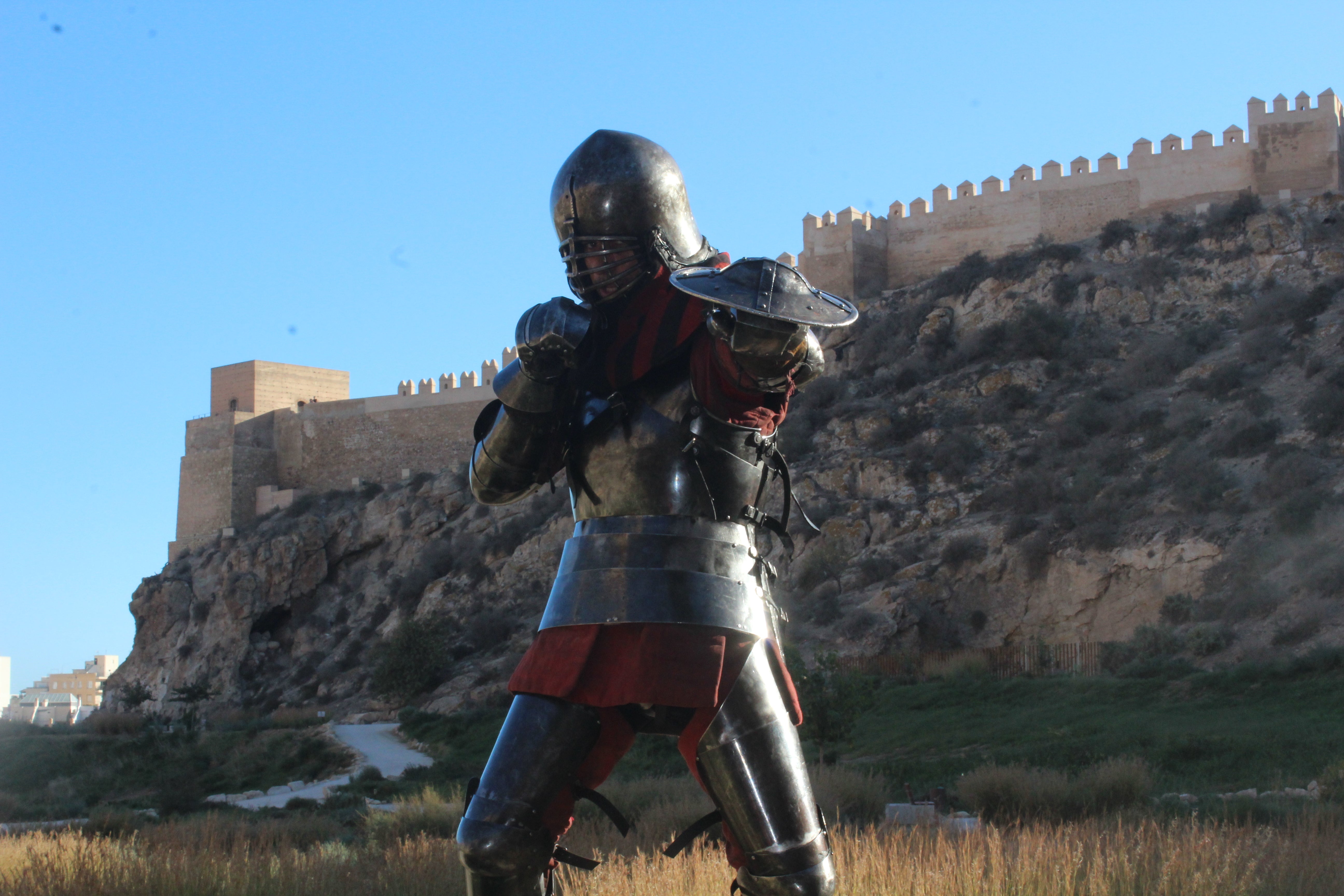 La entrevista a Miguel Ángel Gómez, luchador medieval, en imágenes