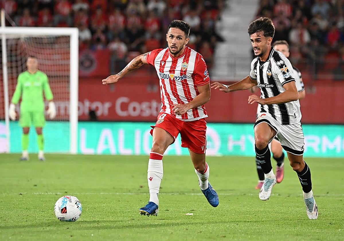 Nelson Monte jugando contra el Castellón