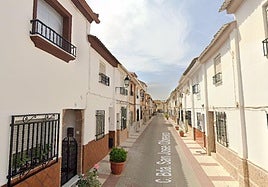 Calle del municipio hasta donde se desplazaron los servicios sanitarios.