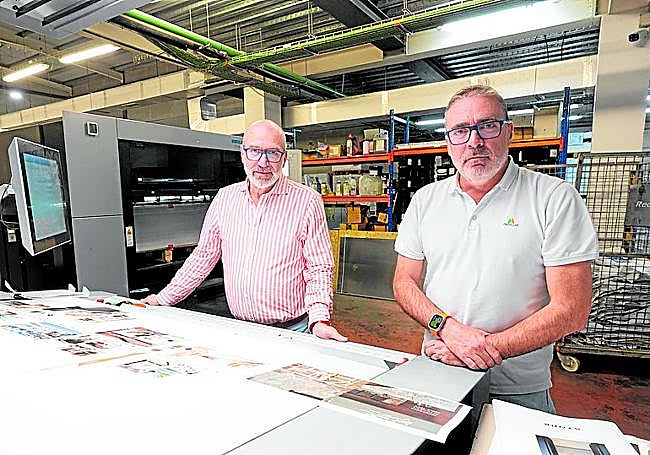 Los propietarios de Gráficas Andalusí.