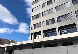 La Policía Local ayuda a recuperar casi 870 objetos perdidos este año