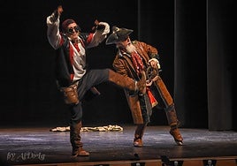 Llega a la Chana la comedia teatral que revive aventuras con humor y un mensaje pacifista