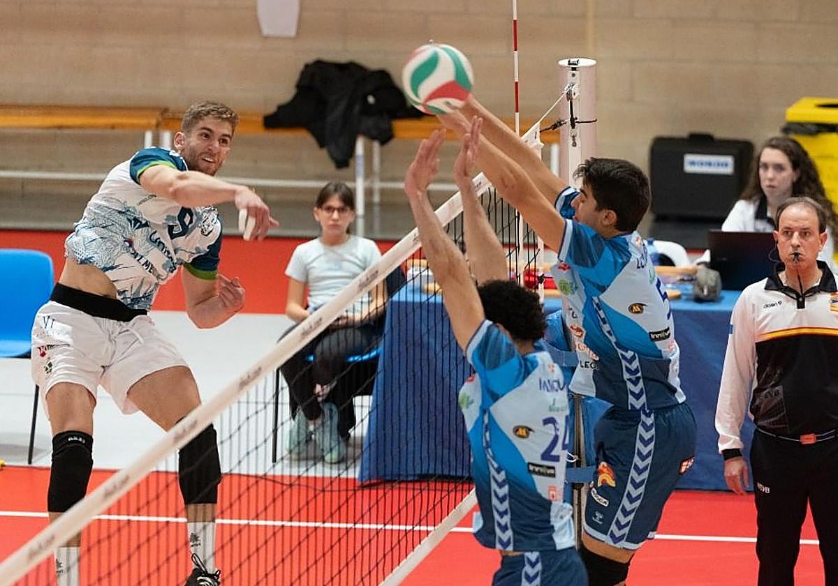 Pepe Villalba, que volvía a su casa, cuajó un buen partido.