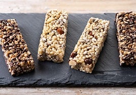 El informe de la OCU que deja en muy mal lugar a las barritas de cereales.