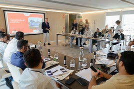 Altos directivos de empresas e instituciones de Arabia Saudí visitan la ETAP de 'El Chaparral' en Albolote