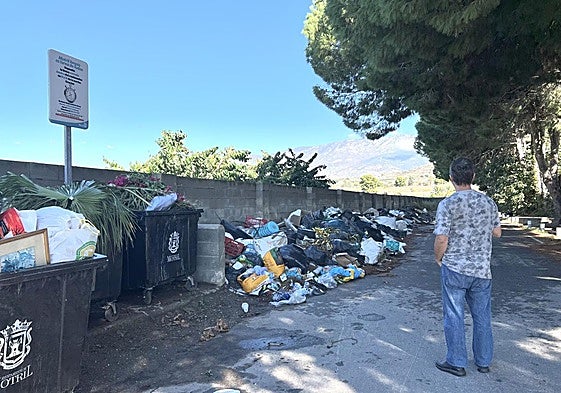 Montañas de basura que ya han sido retiradas por el Ayuntamiento en el vertedero ilegal de Puntalón.