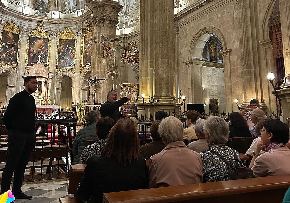 Imagen principal - El Alto Andarax peregrina a Guadix