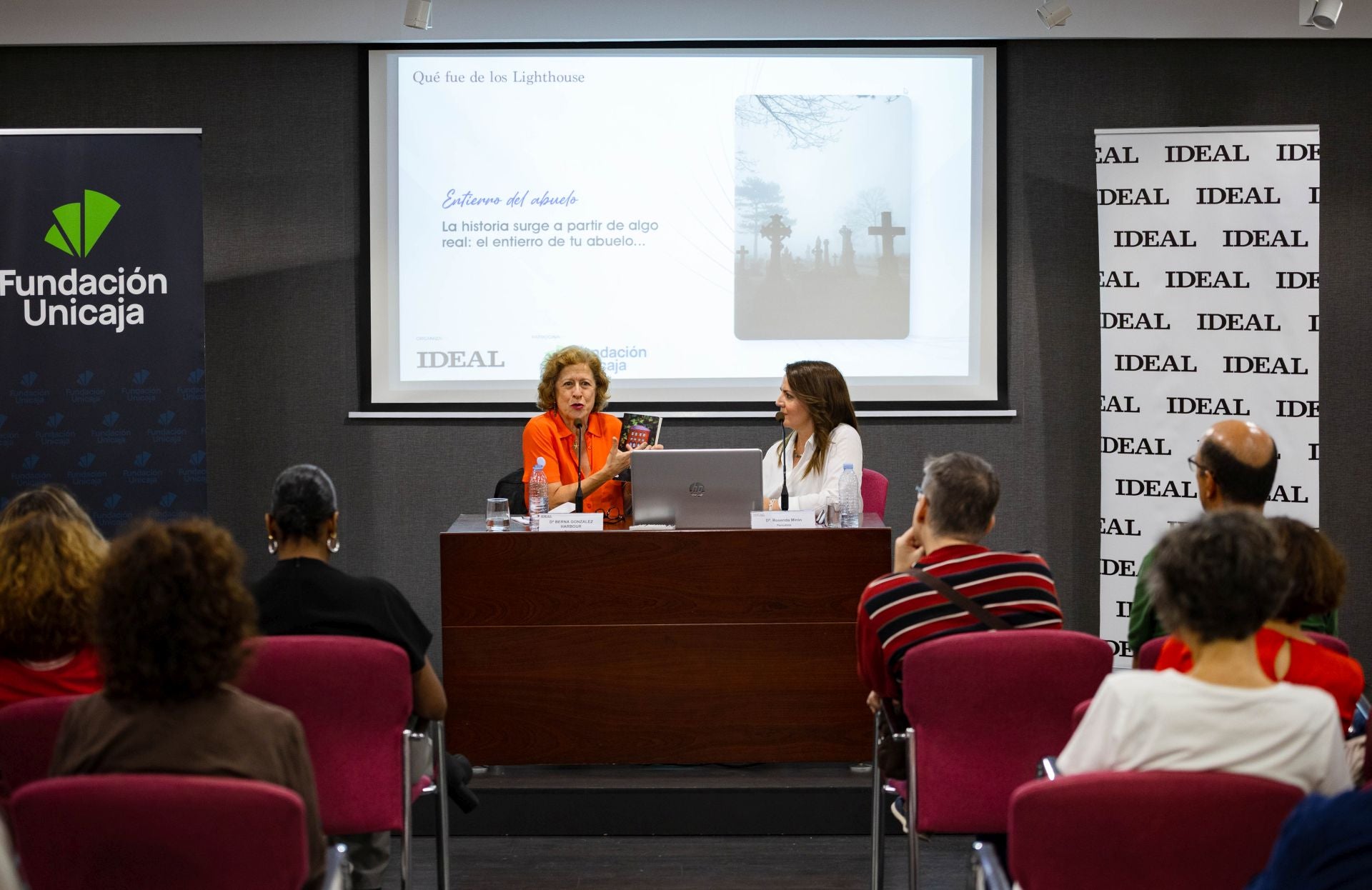 El Aula de Cultura de Berna González Harbour en fotos