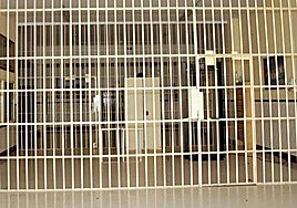 Detenida por intentar introducir cocaína y hachís durante un vis a vis en prisión