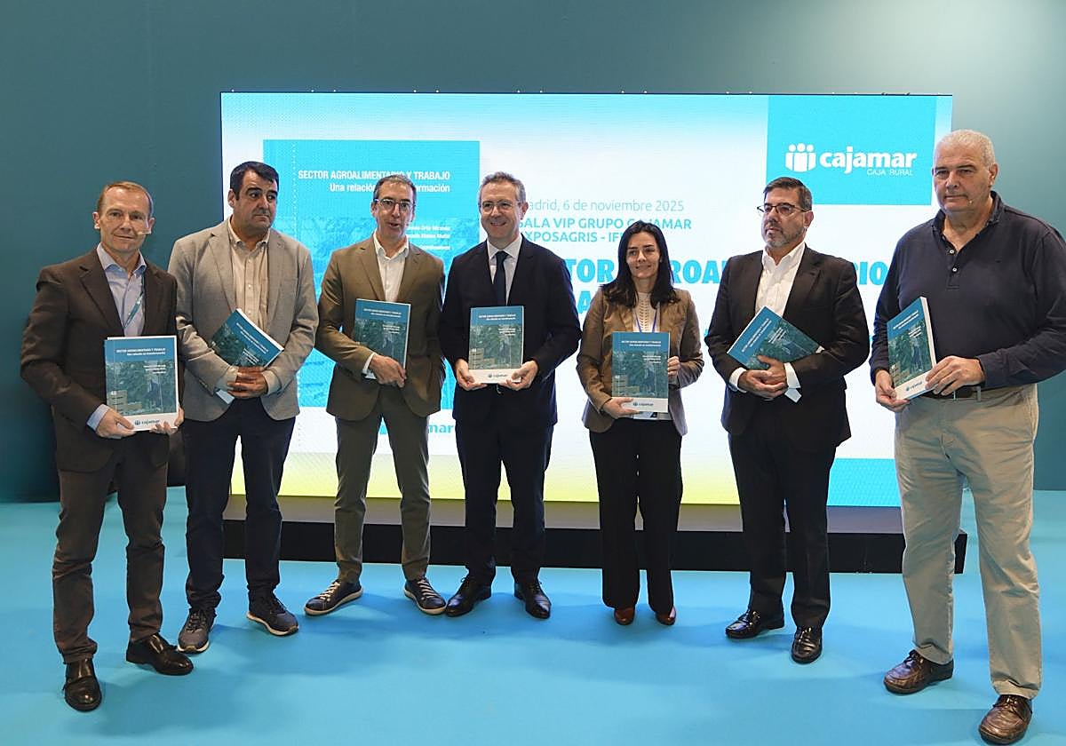 Cajamar analiza el futuro del mercado laboral en el sector agroalimentario en Expo Sagris