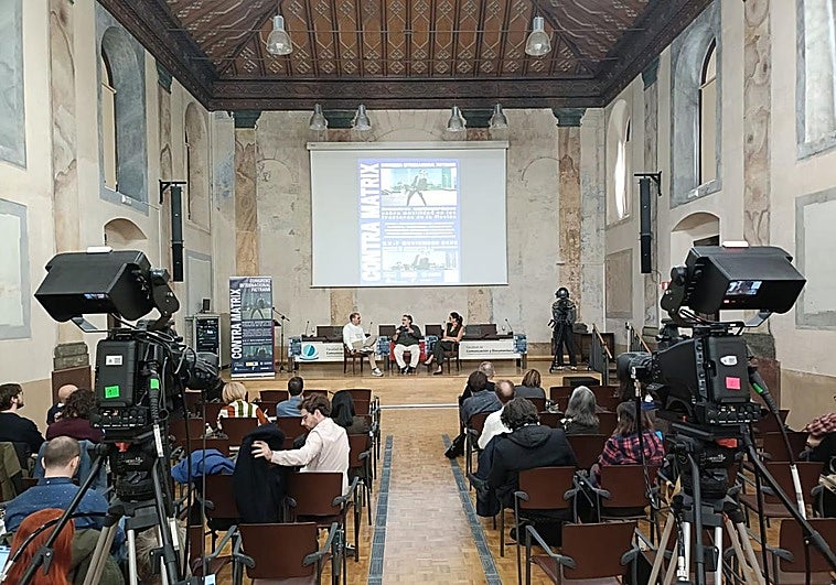 La UGR se vuelve cyberpunk para analizar las consecuencias de Matrix